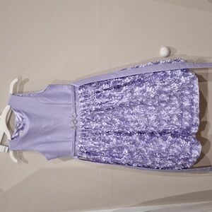 Girl lavender size 14 party dress